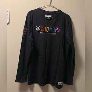 Zoo York black Longsleeve unisex size medium